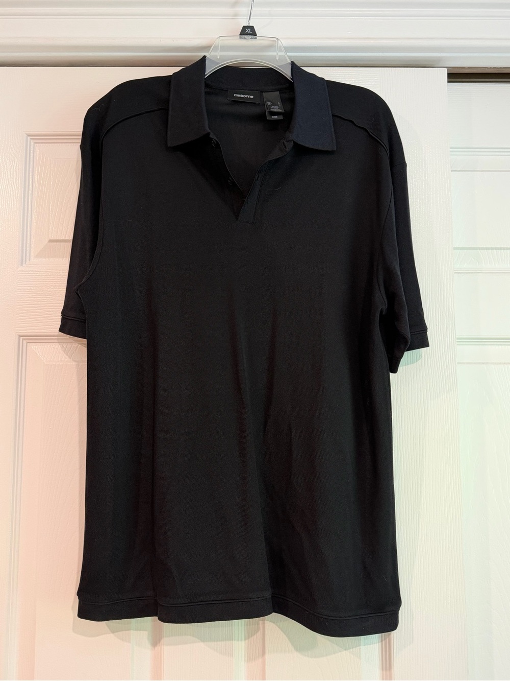 Clairborne Men’s Black Short-Sleeve Polo